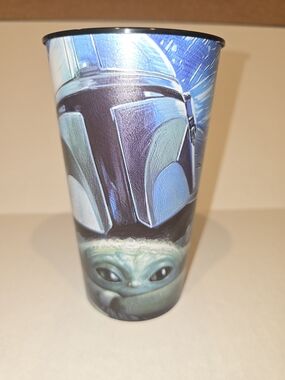 Mandalorian and Grogu tumbler cup